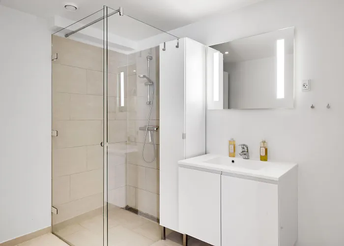 Leaves 4 - Precious 2-bdr In 코펜하겐